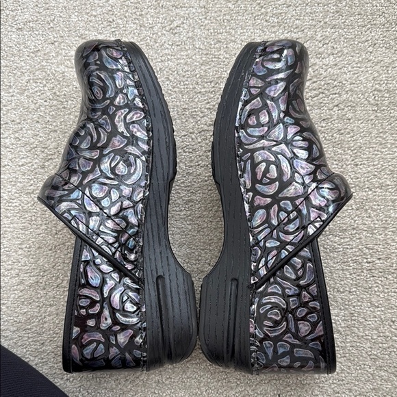 Dansko Clogs - Picture 5 of 7